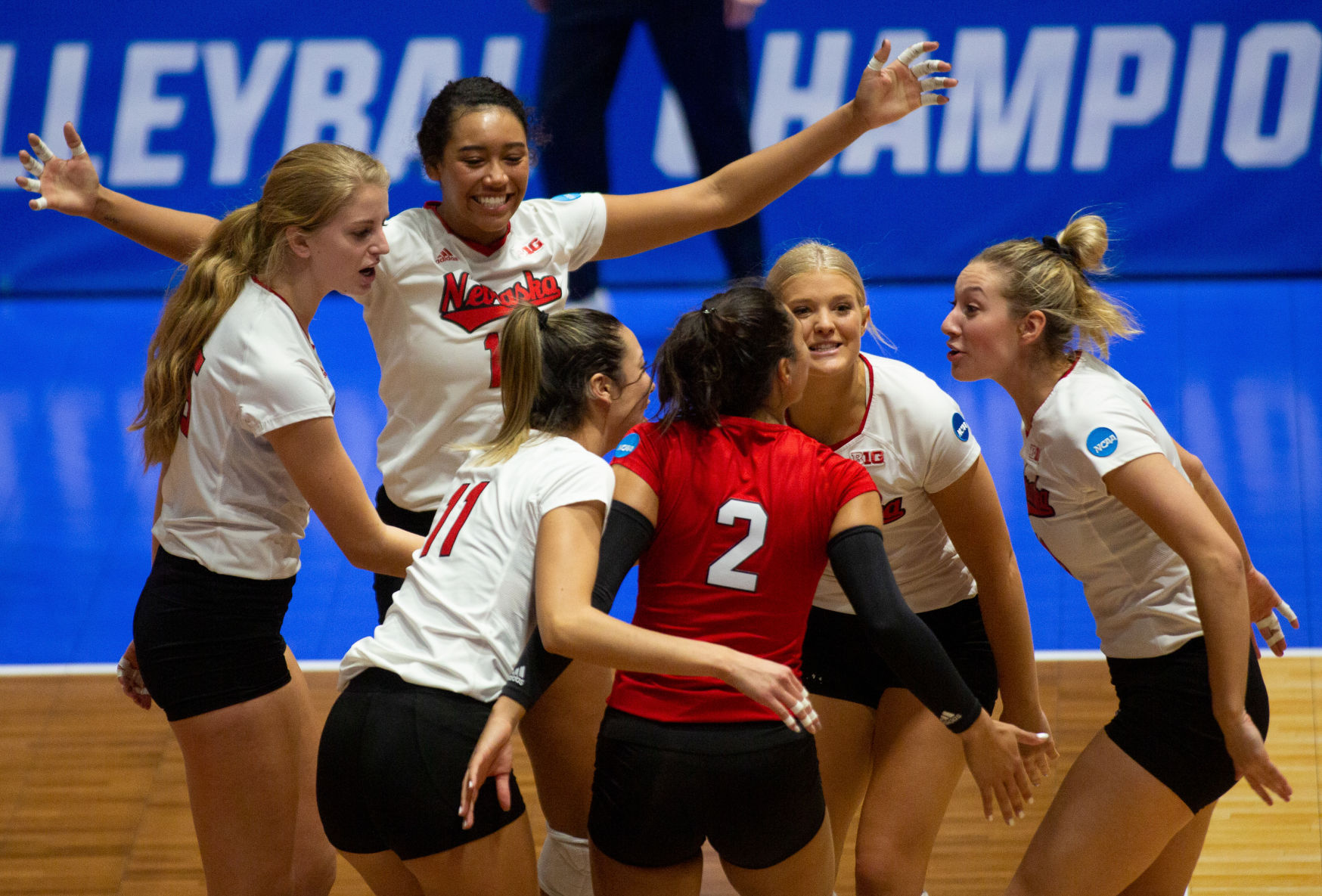 Nebraska Volleyball vs. Hawaii Photo No. 10